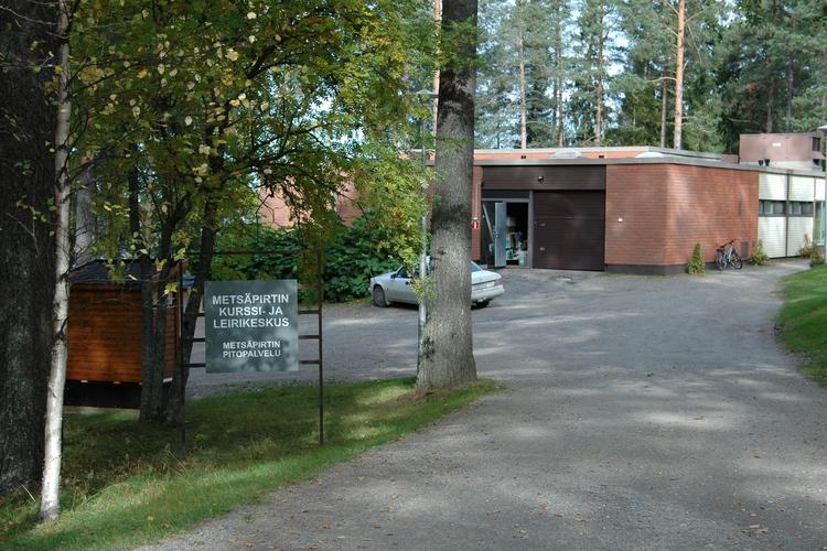 Metsäpirtin kurssi ja leirikeskus 