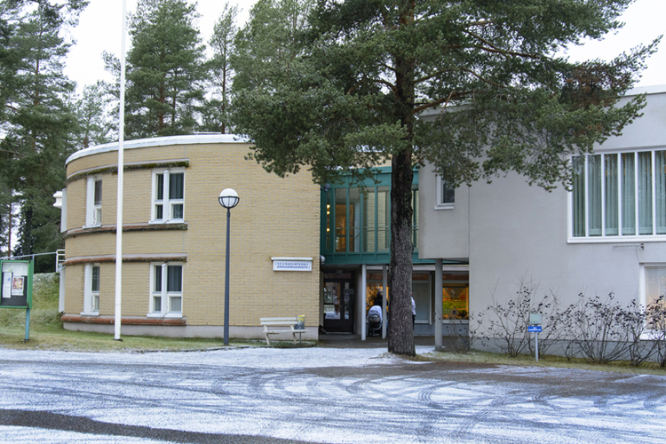 Seurakuntatalo Seurakuntatalo